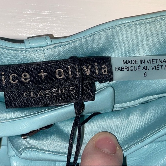 Alice & Olivia Conry Pleated Vegan Leather Shorts in Breeze Color—NWT - Picture 10 of 15